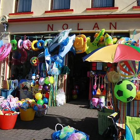 펜션 Homes Type B By Trident Homes