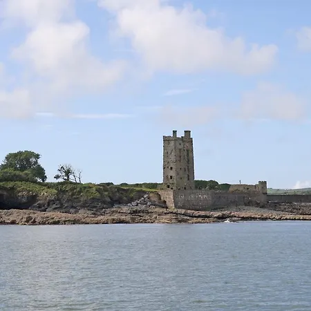 Дом отдыха Homes Type B By Trident Homes