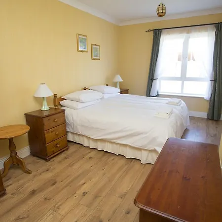 Homes Type A By Trident Homes Semesterbostad Kilkee